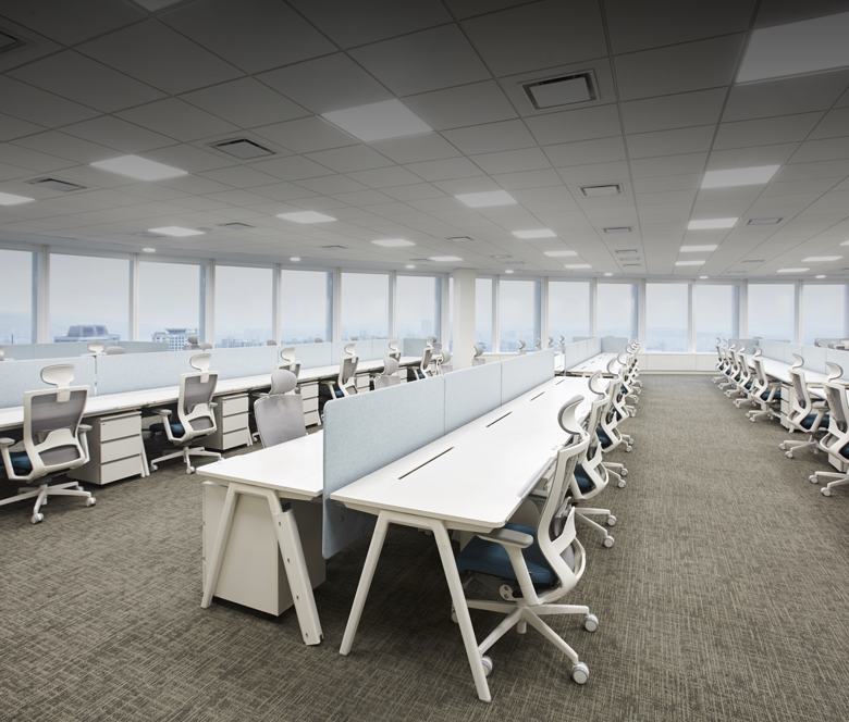 CUSTOMIZING OFFICE 이미지로 기업 맞춤형 오피스로 최대 75인까지 수용가능한 쾌적한 오피스